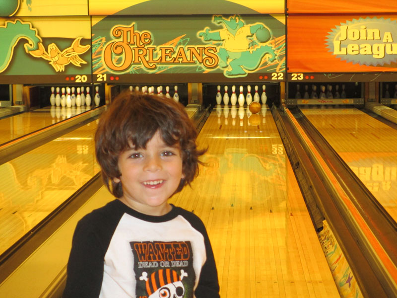 11.-Bowling-at-The-Orleans.jpg